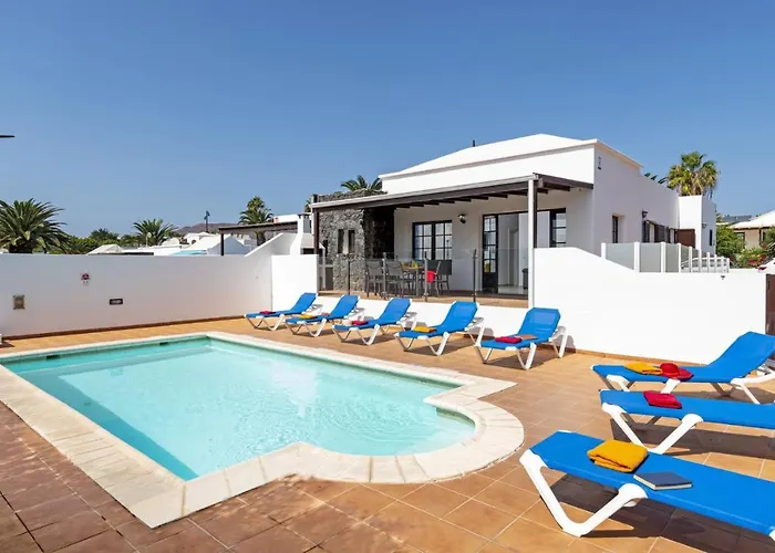 Vila Stephanie By Plus *